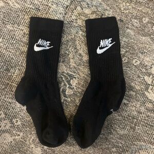 Boy’s Black Nike Socks Medium FREE with 3+ bundle